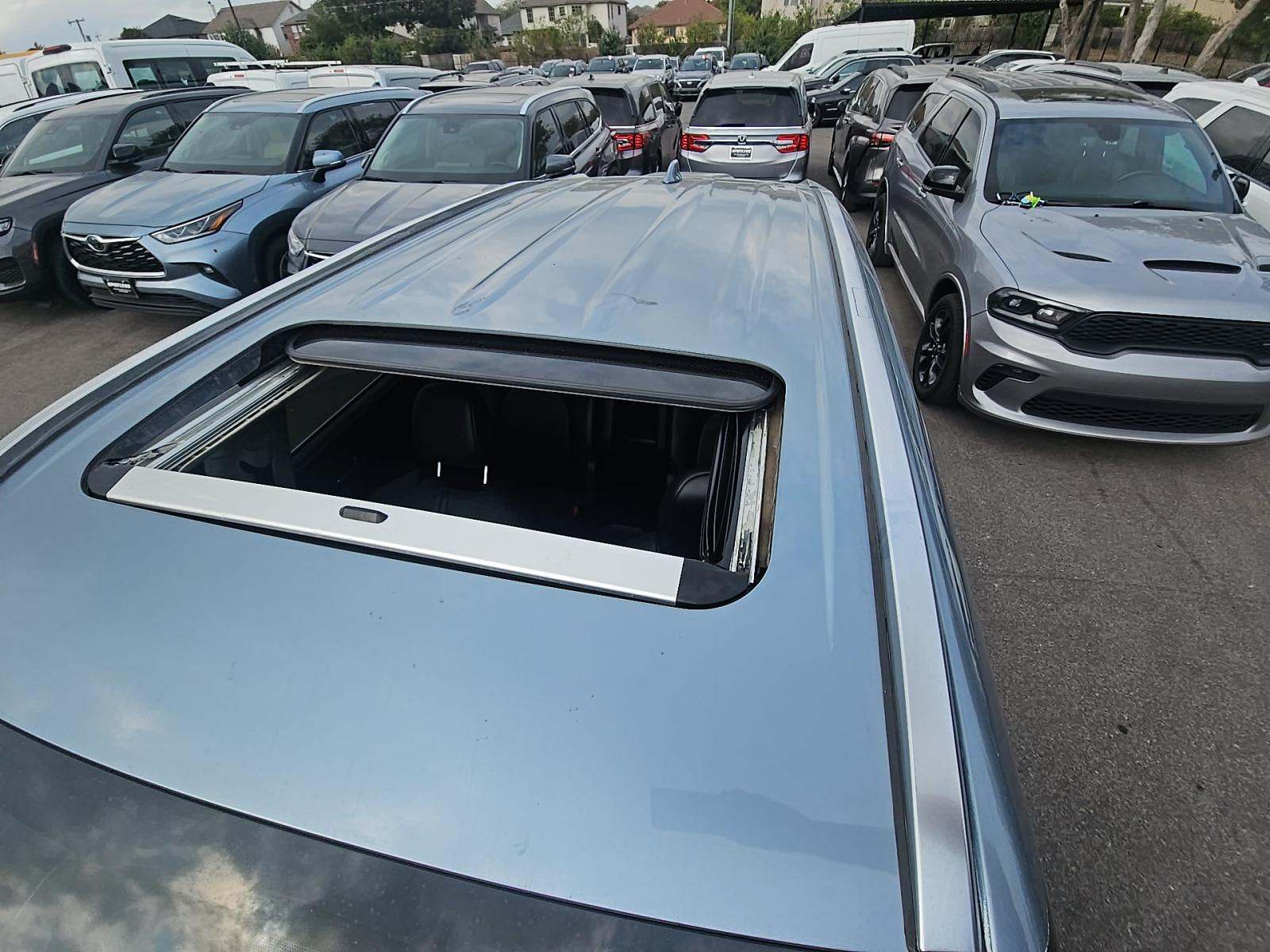 2021 Toyota Highlander XLE FWD