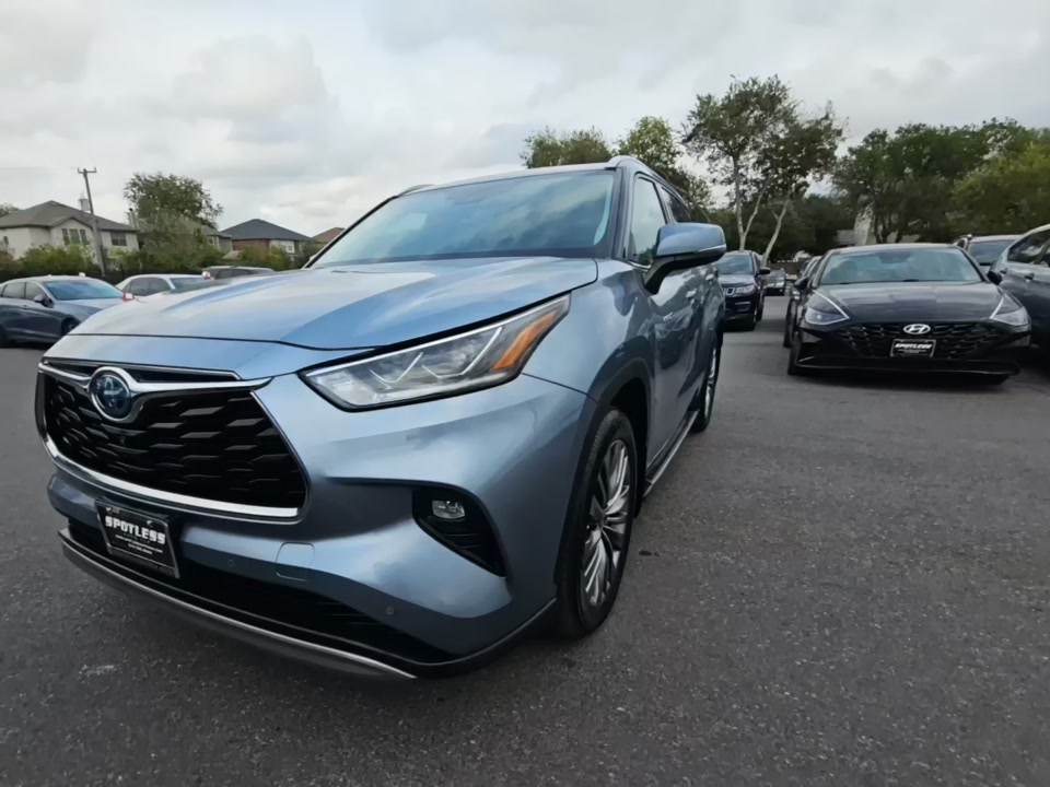 2021 Toyota Highlander Hybrid Platinum FWD