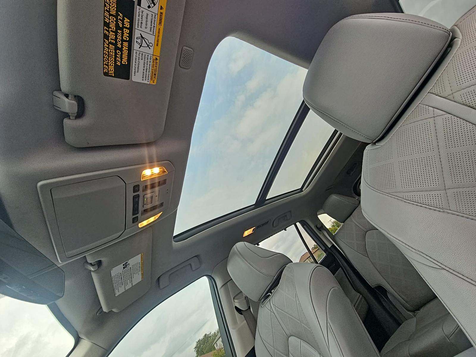 2021 Toyota Highlander Hybrid Platinum FWD