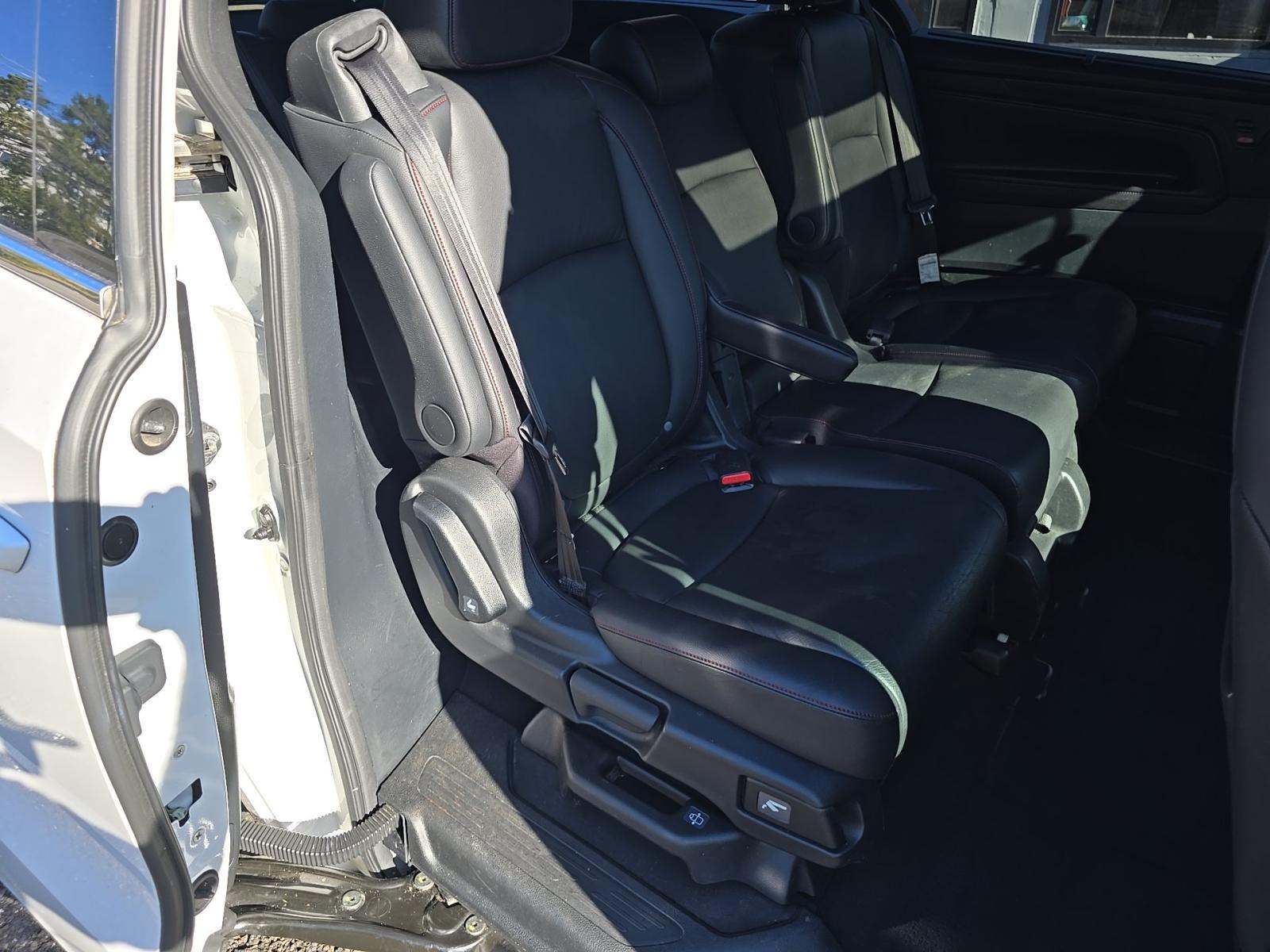 2023 Honda Odyssey Sport FWD