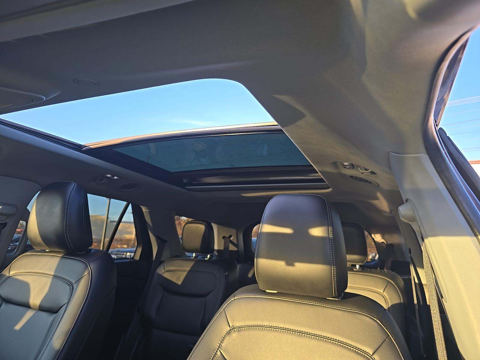 2023 Ford Explorer XLT AWD