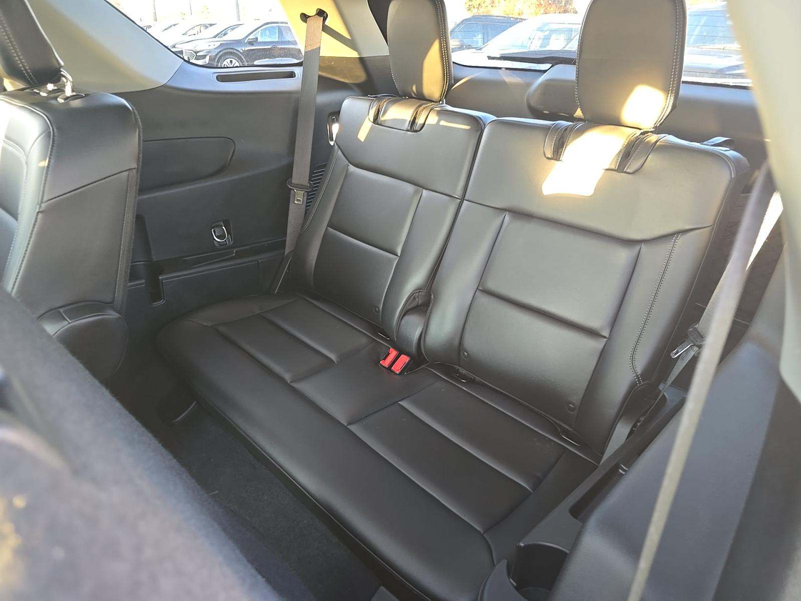 2023 Ford Explorer XLT AWD