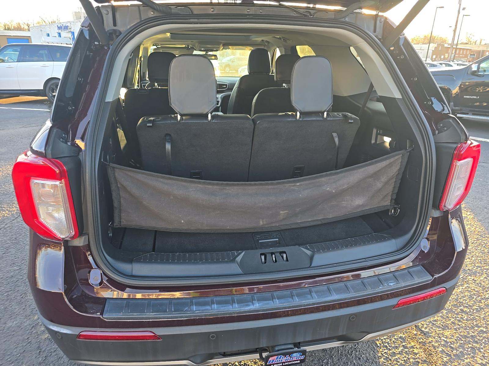 2023 Ford Explorer XLT AWD