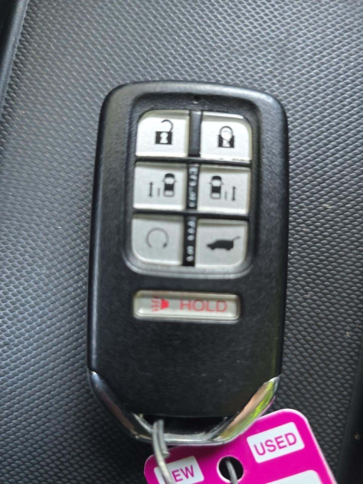 2022 Honda Odyssey Touring FWD