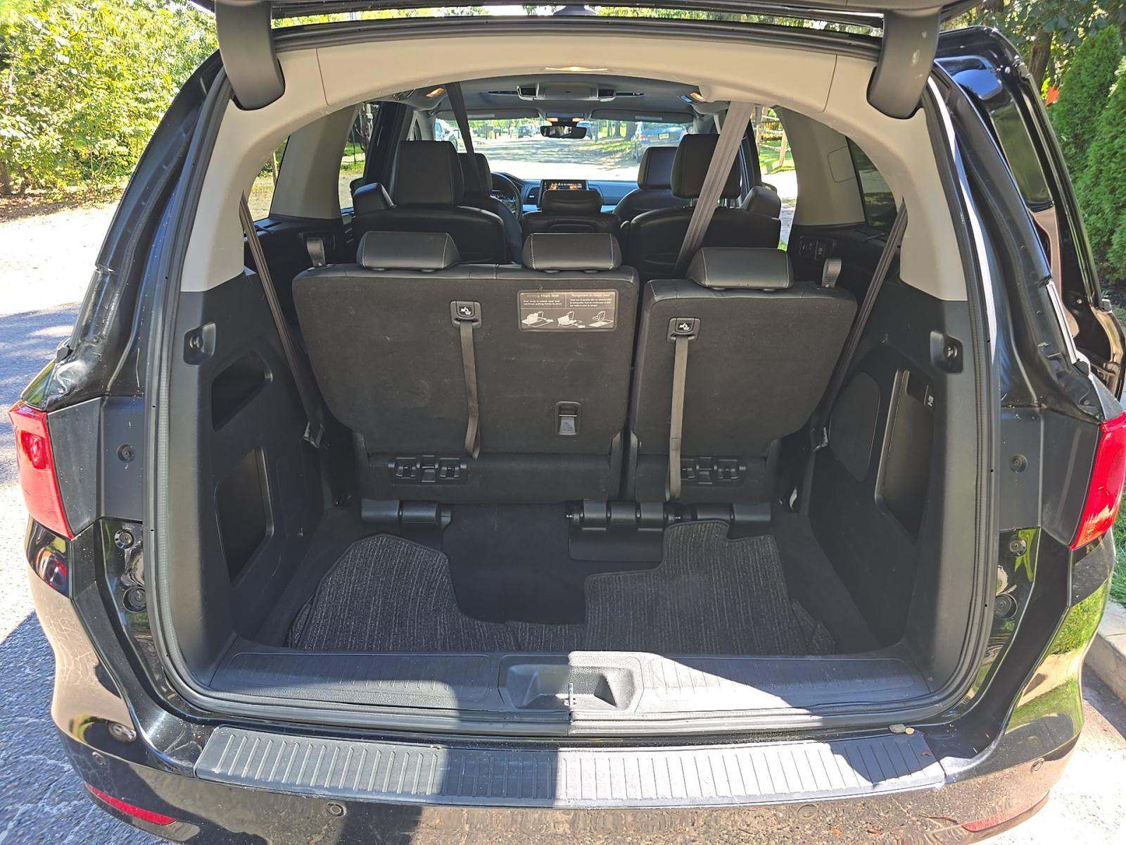 2022 Honda Odyssey Touring FWD