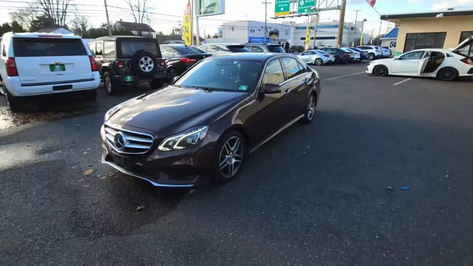 2016 Mercedes-Benz E 400 4MATIC Sedan