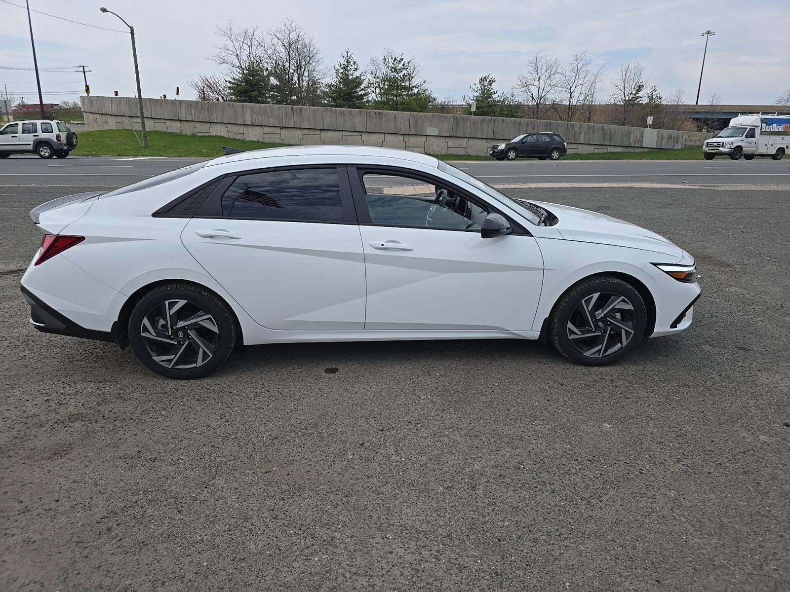 HYUNDAI SEL SPORT - 4