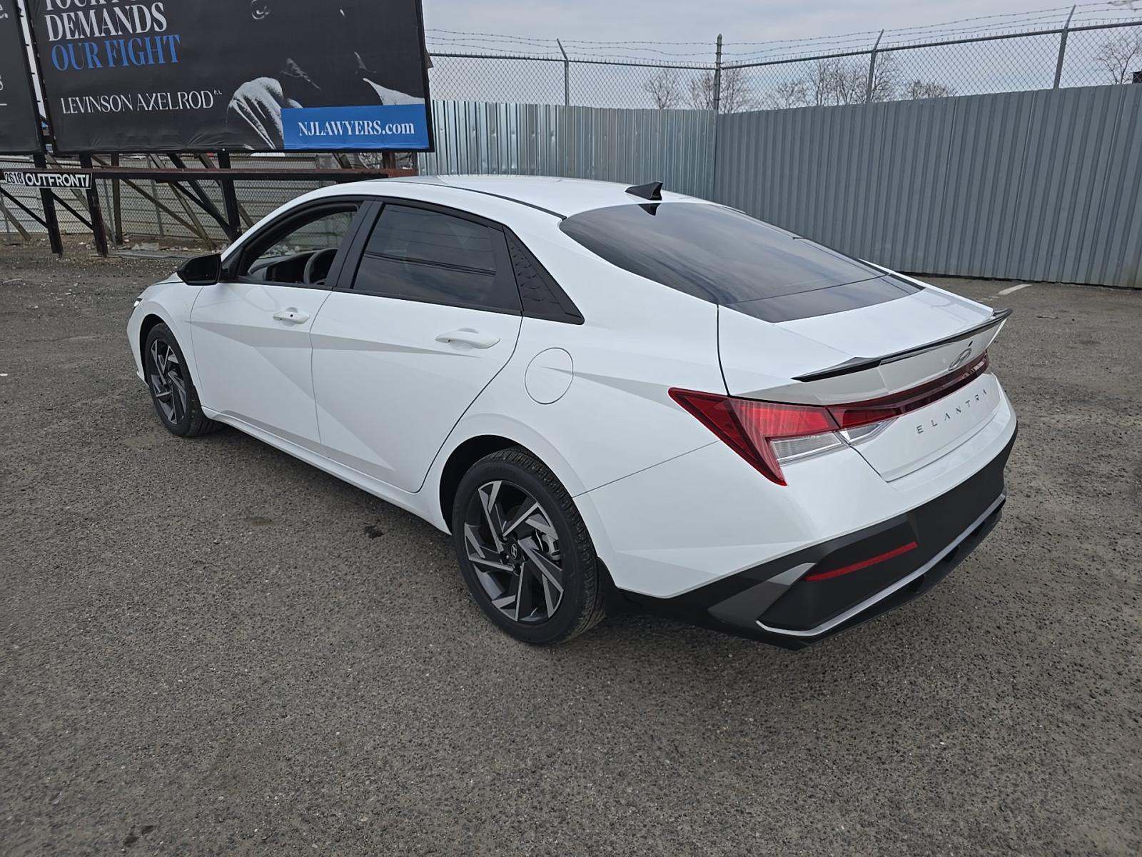 HYUNDAI SEL SPORT - 2
