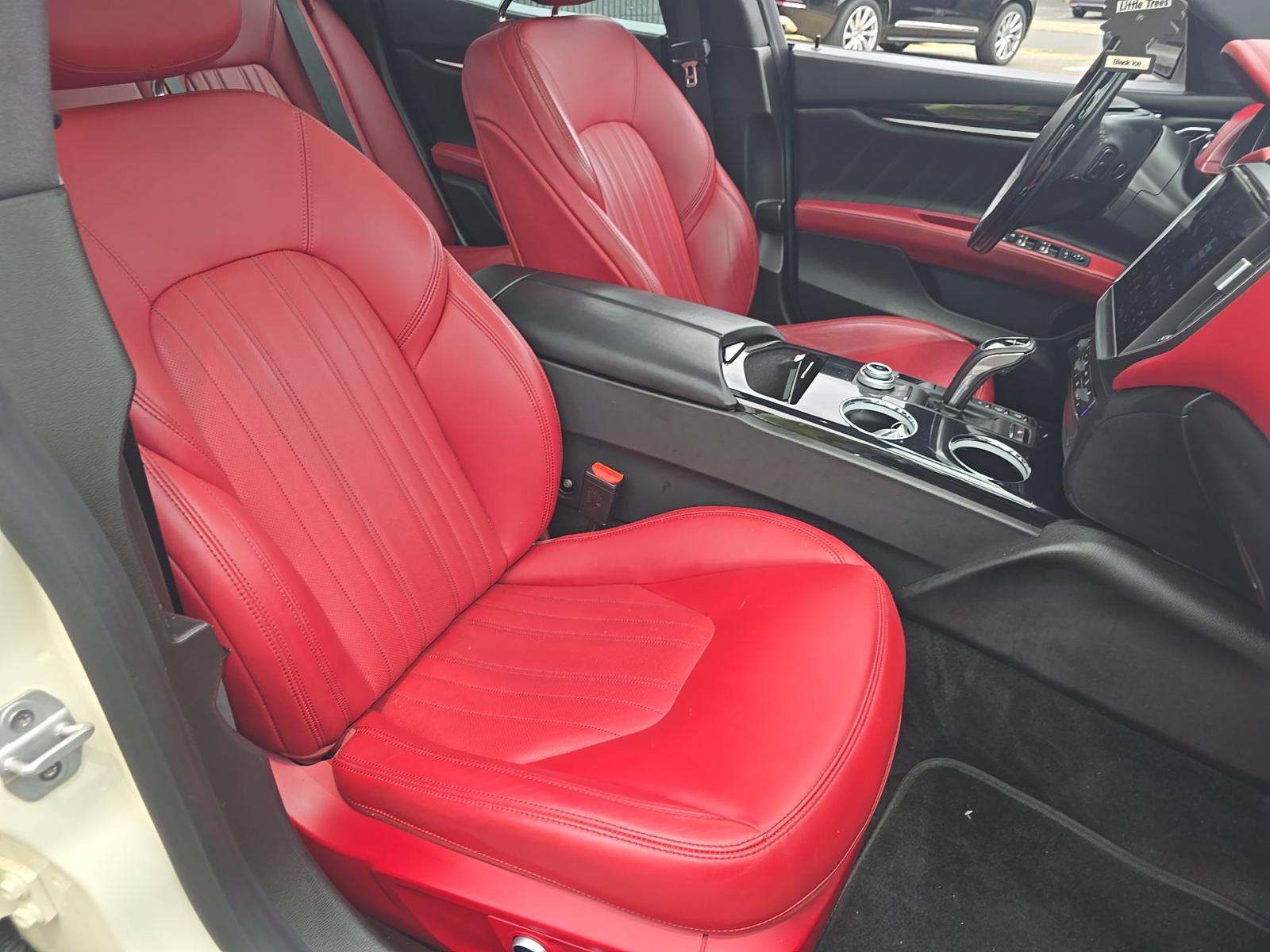 2021 Maserati Ghibli S Q4 AWD