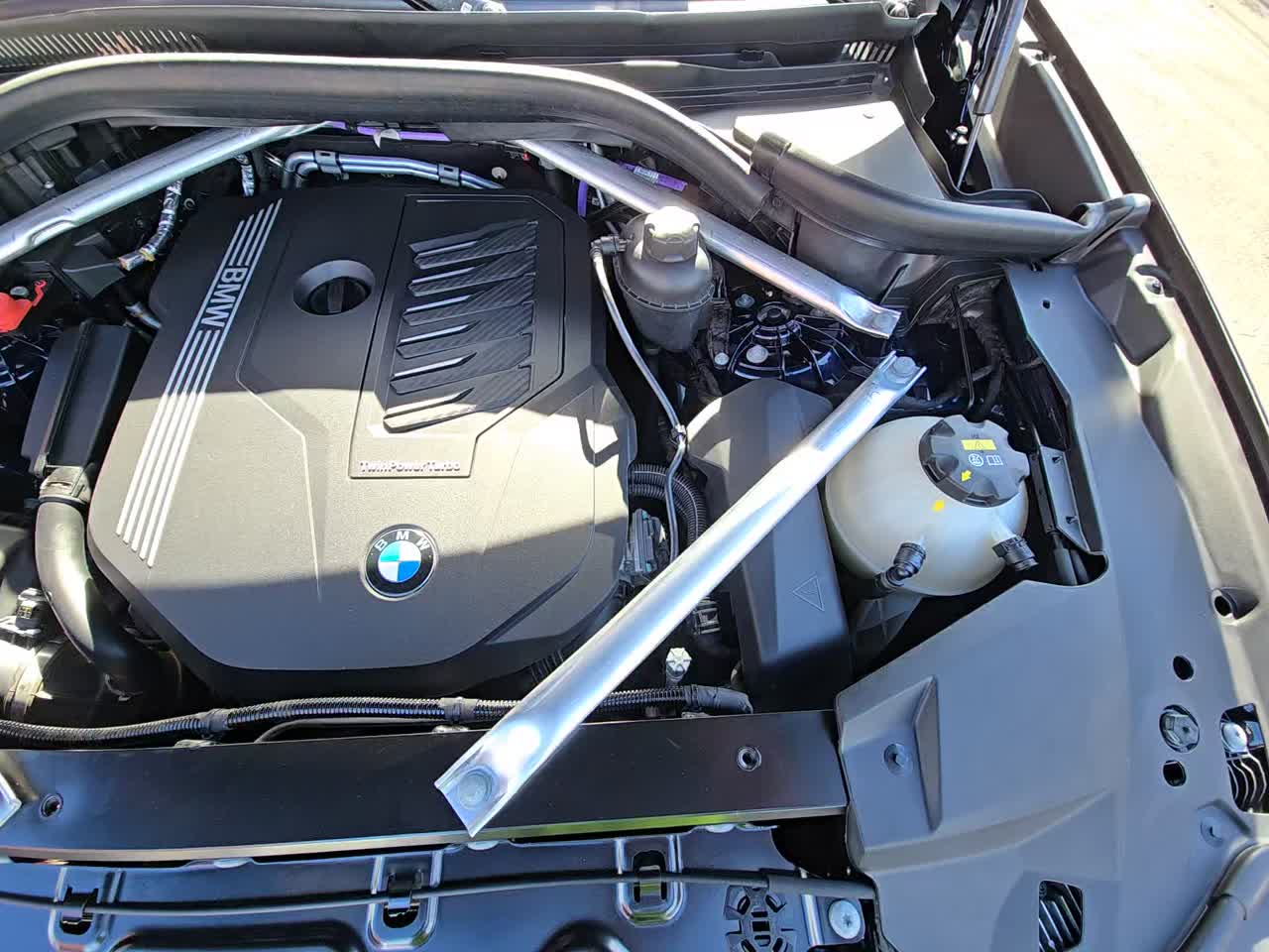 2023 BMW X5 xDrive40i AWD