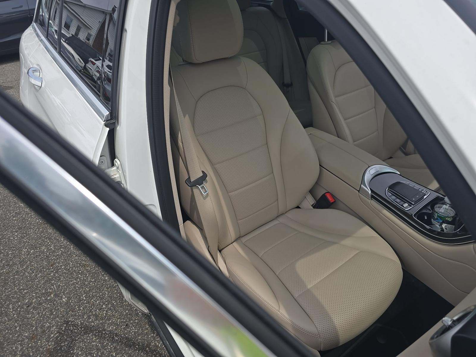 2021 Mercedes-Benz GLC GLC 300 AWD