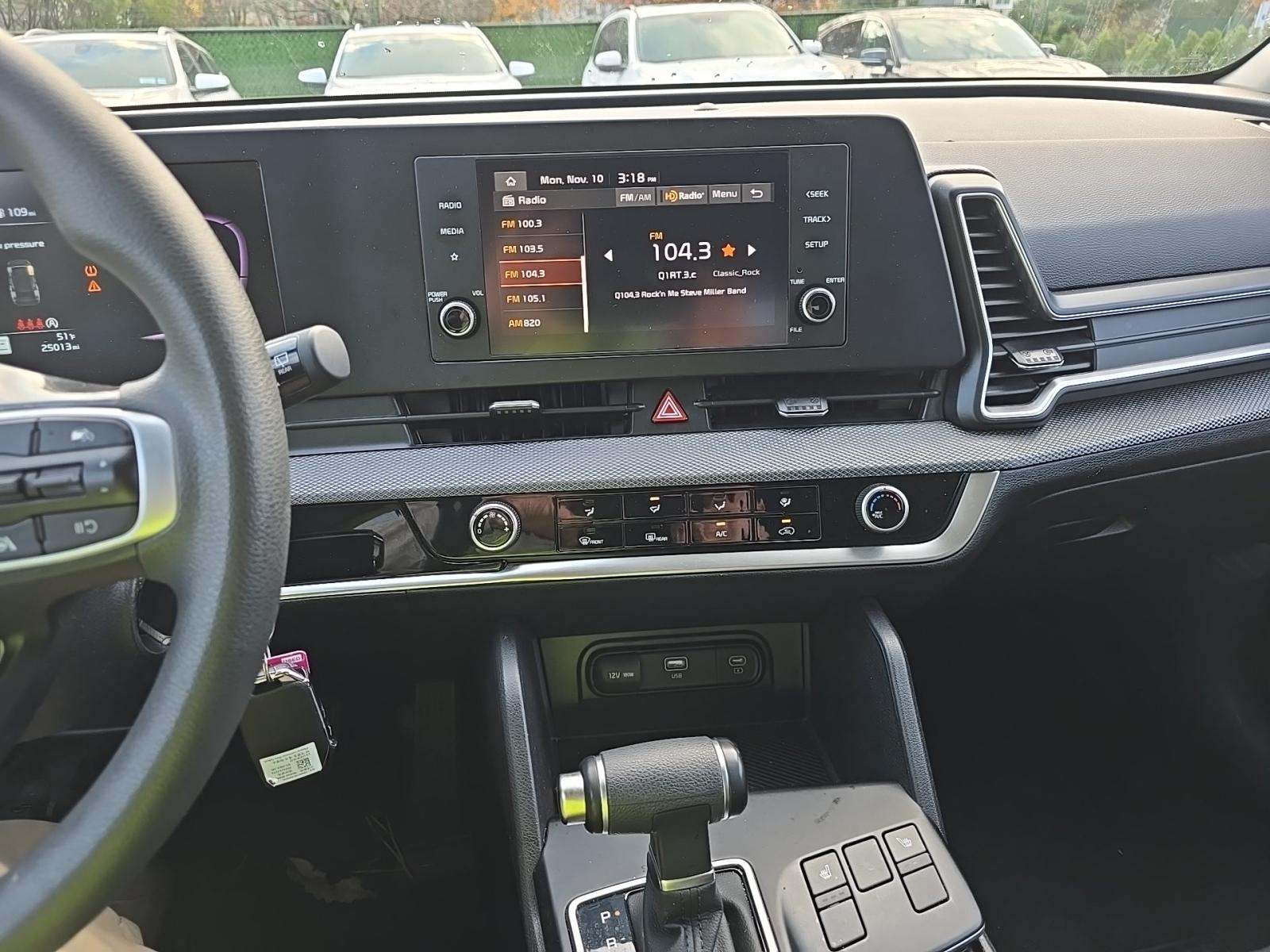 2023 Kia Sportage LX AWD