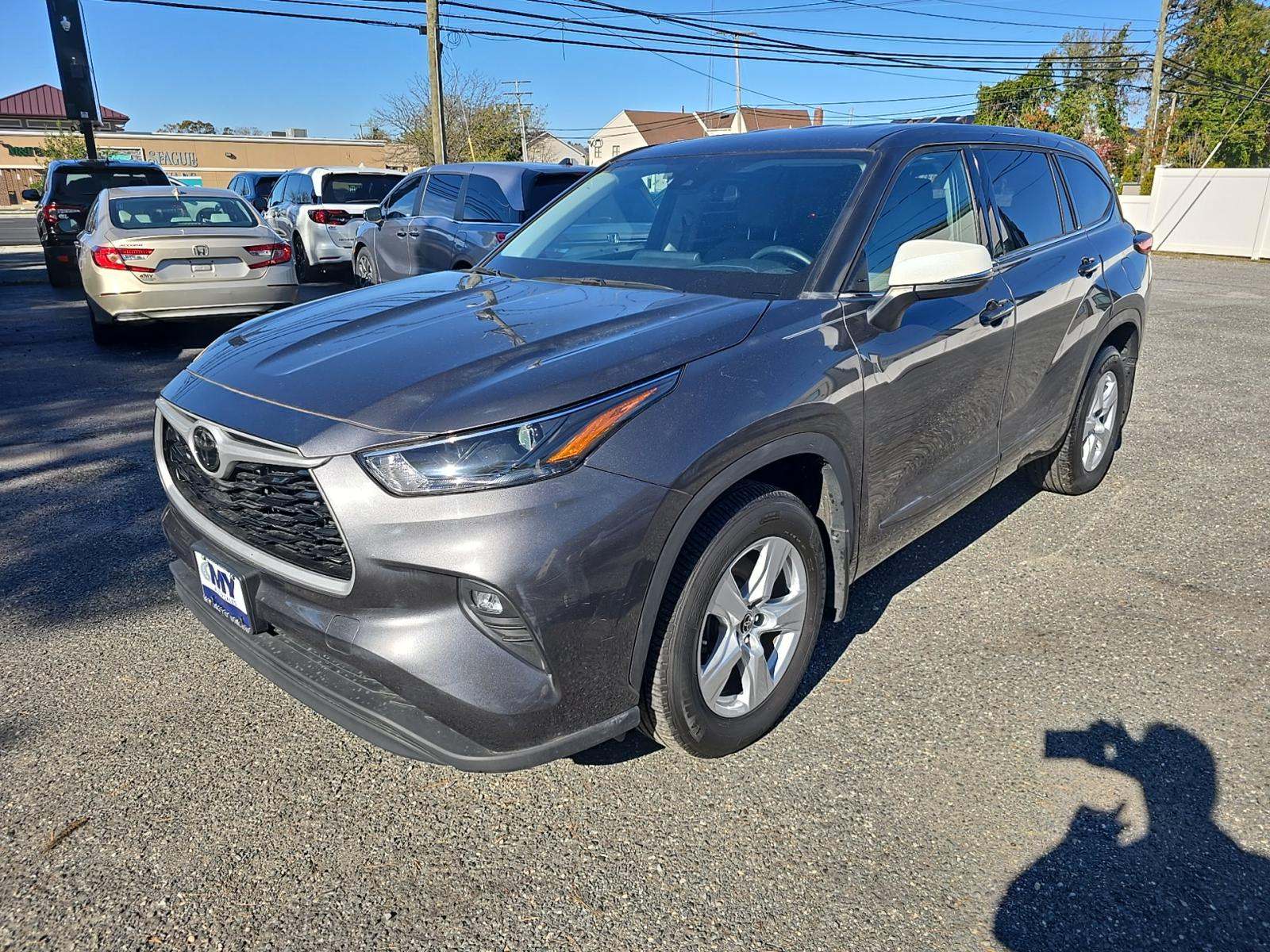 2022 Toyota Highlander LE AWD