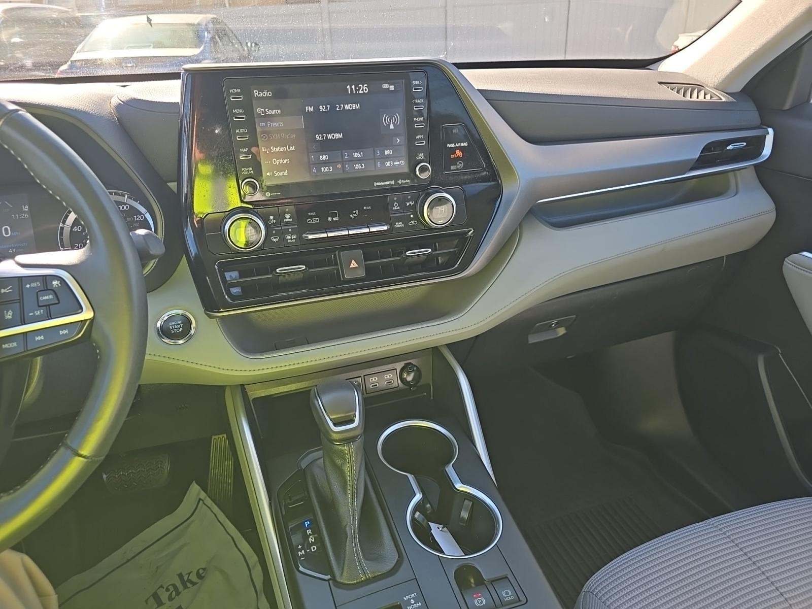 2022 Toyota Highlander LE AWD