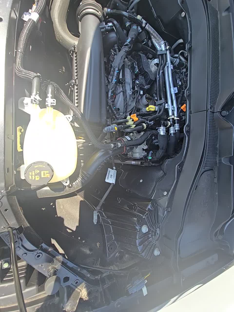 2025 Ford Explorer Active AWD