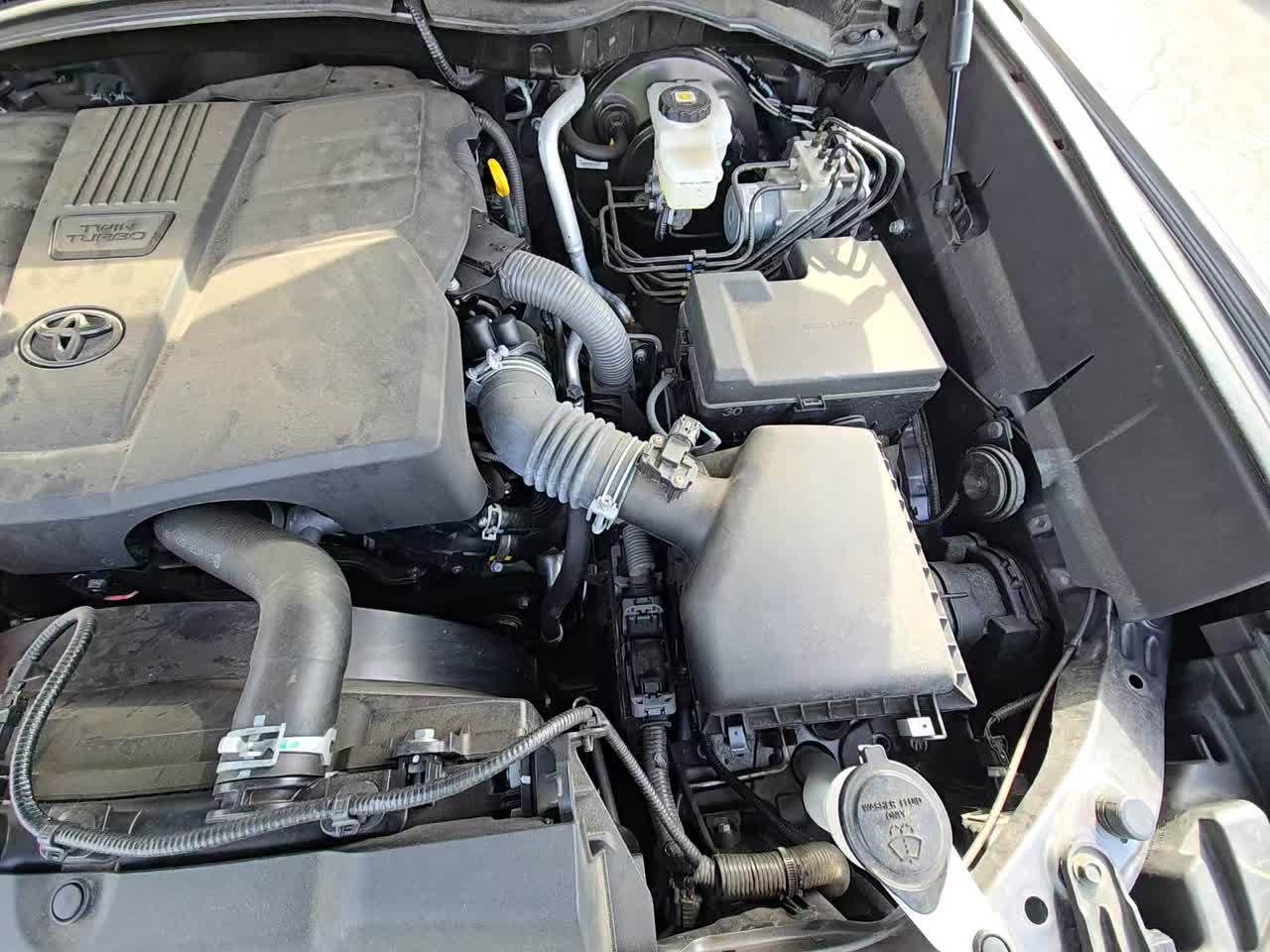 2022 Toyota Tundra SR5 AWD