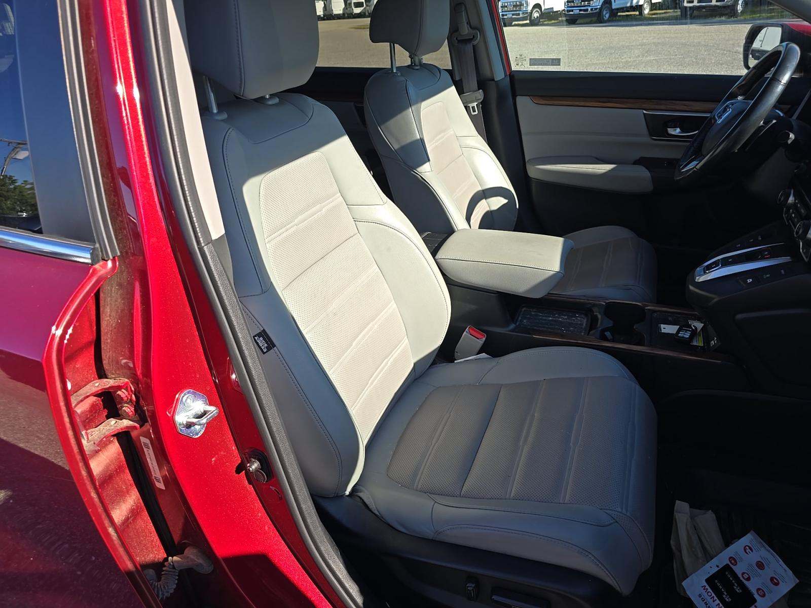 2022 Honda CR-V Hybrid Touring AWD