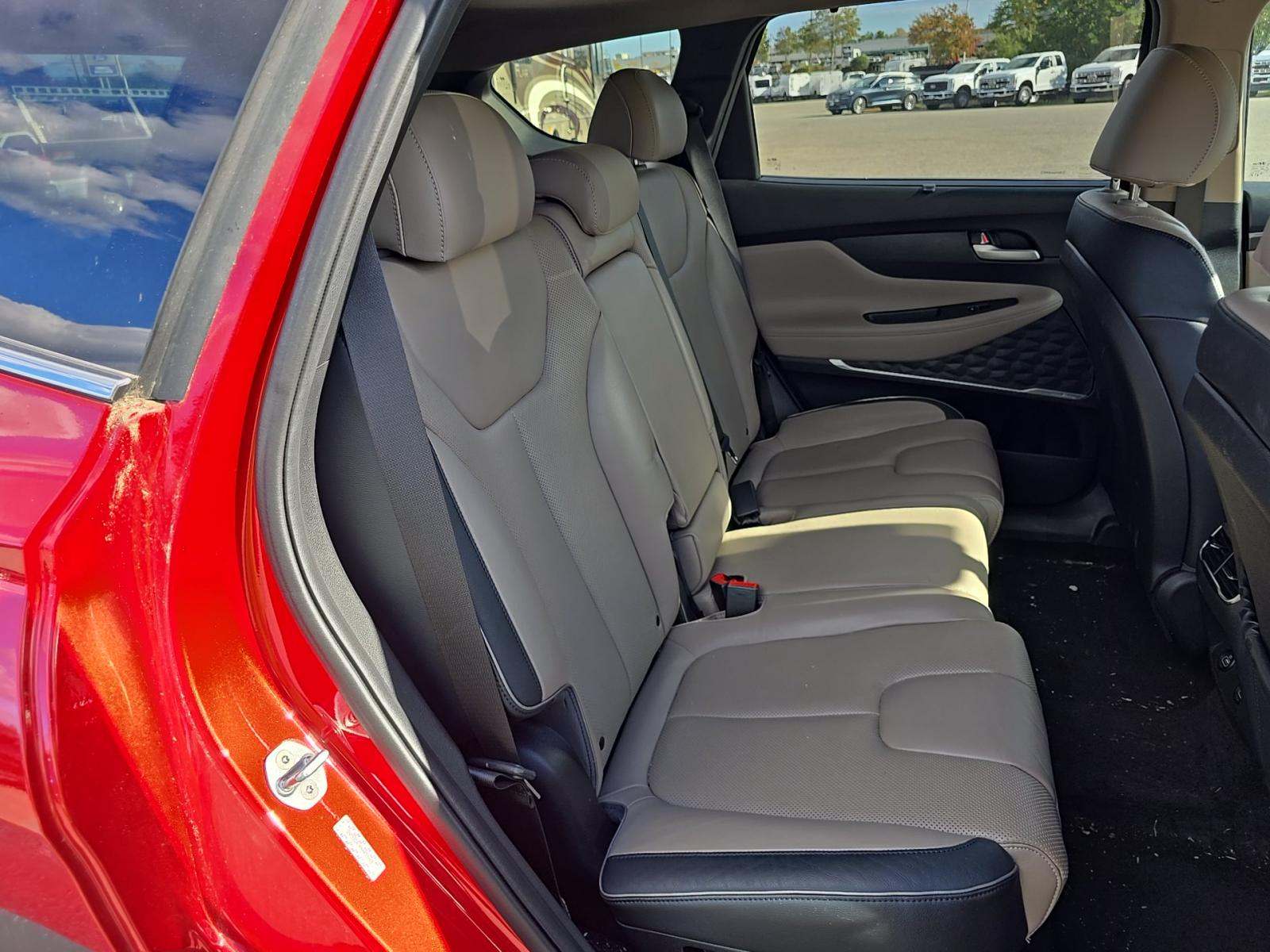 2022 Hyundai Santa Fe SEL AWD