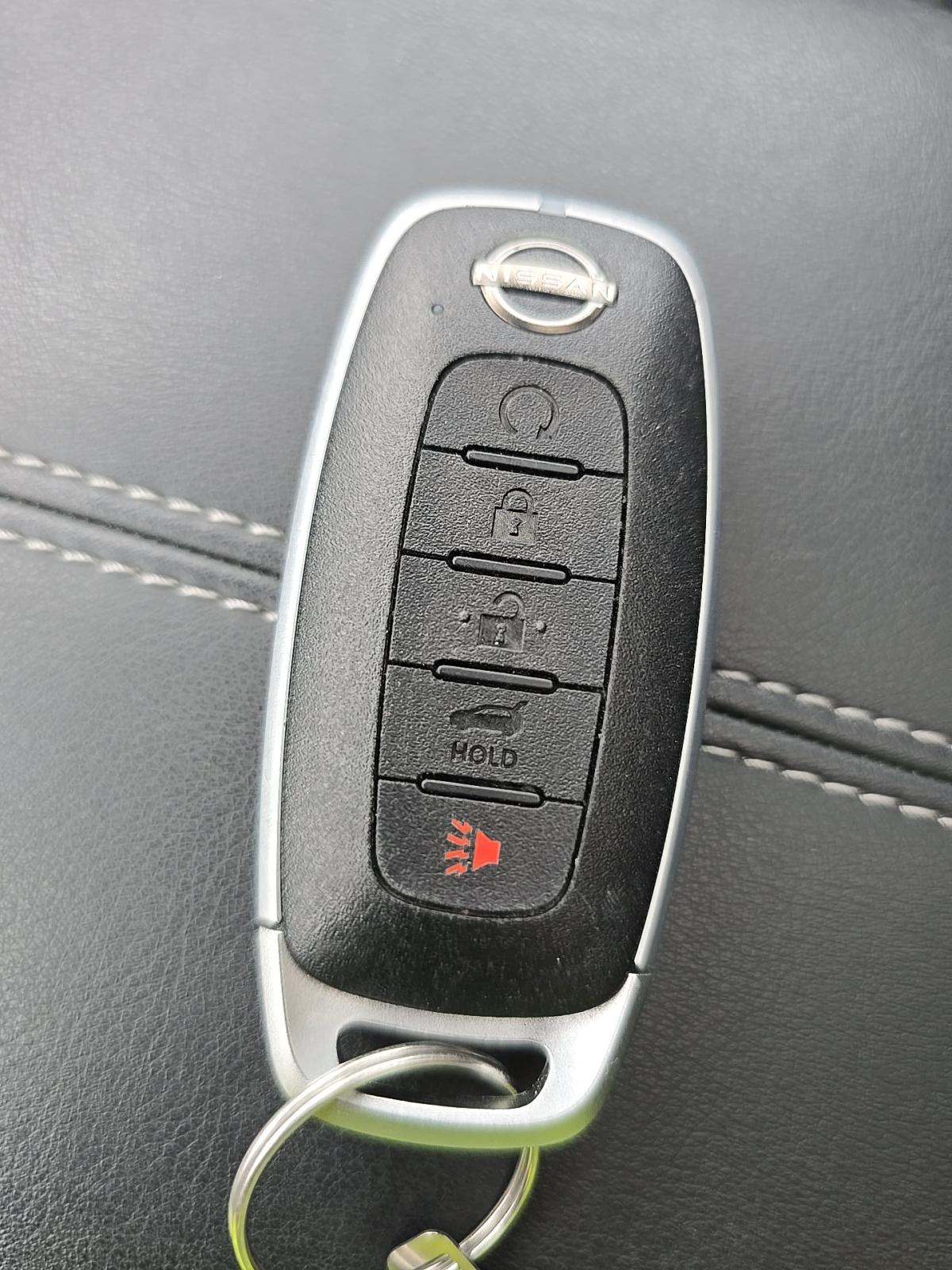 2024 Nissan Pathfinder Platinum AWD