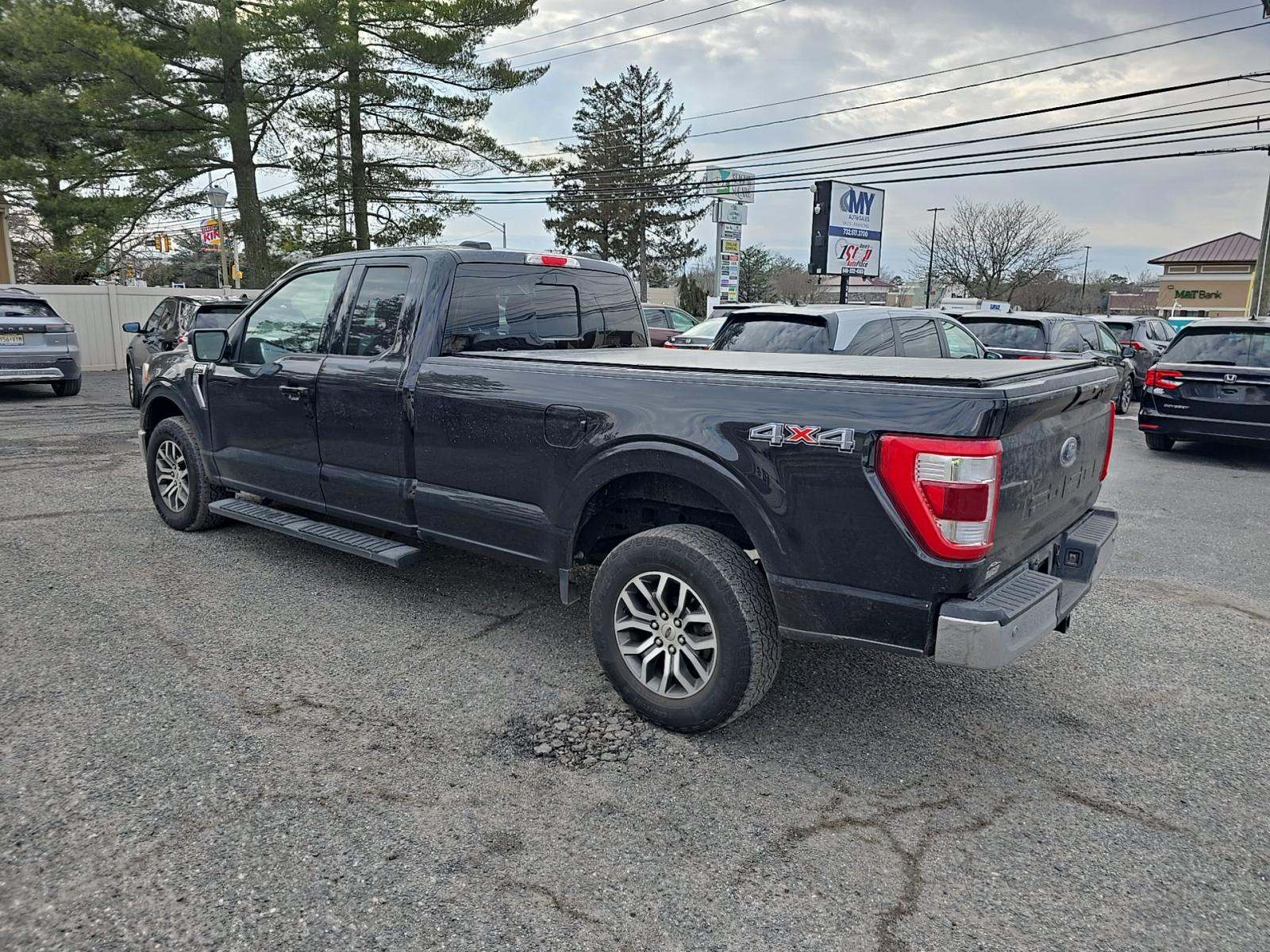 2022 Ford F-150 Lariat AWD