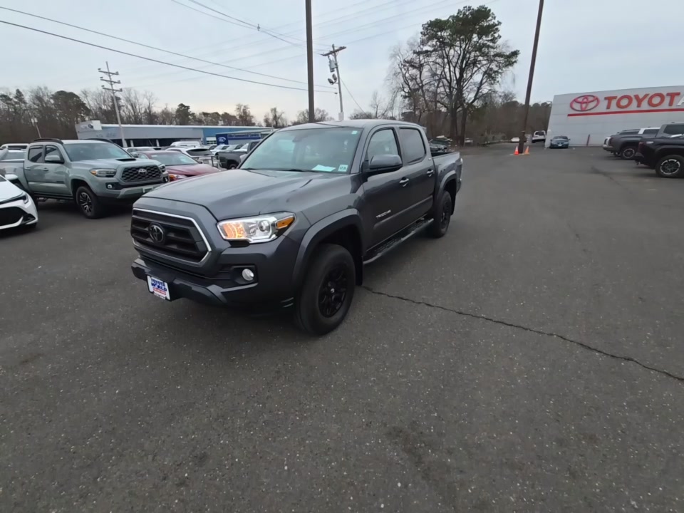 2022 Toyota Tacoma SR5 AWD