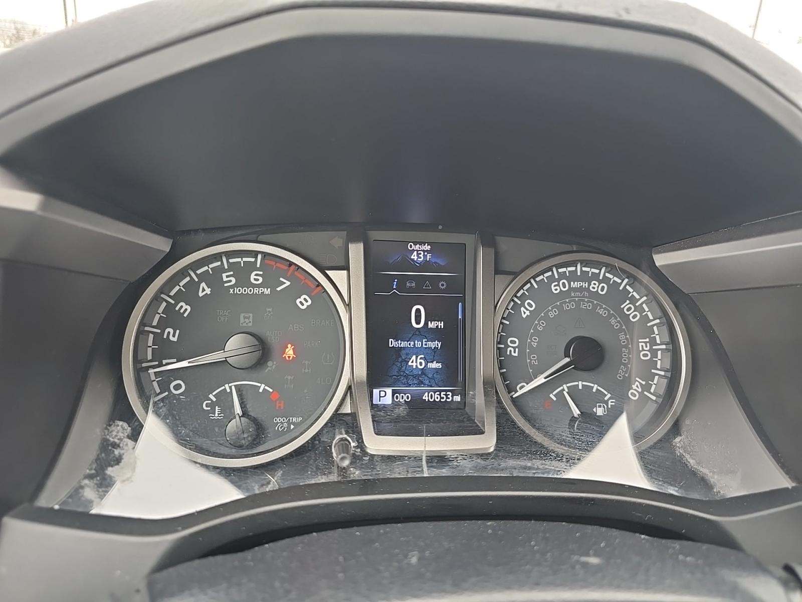 2022 Toyota Tacoma SR5 AWD