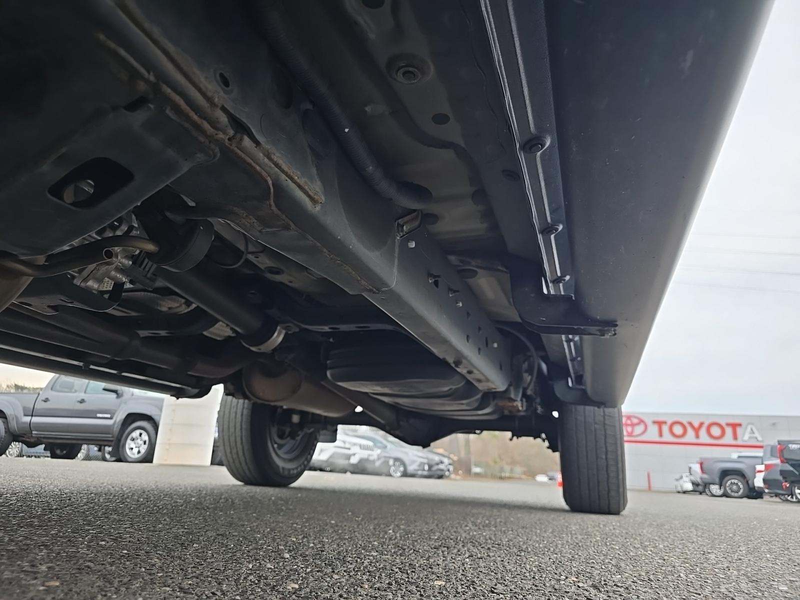 2022 Toyota Tacoma SR5 AWD