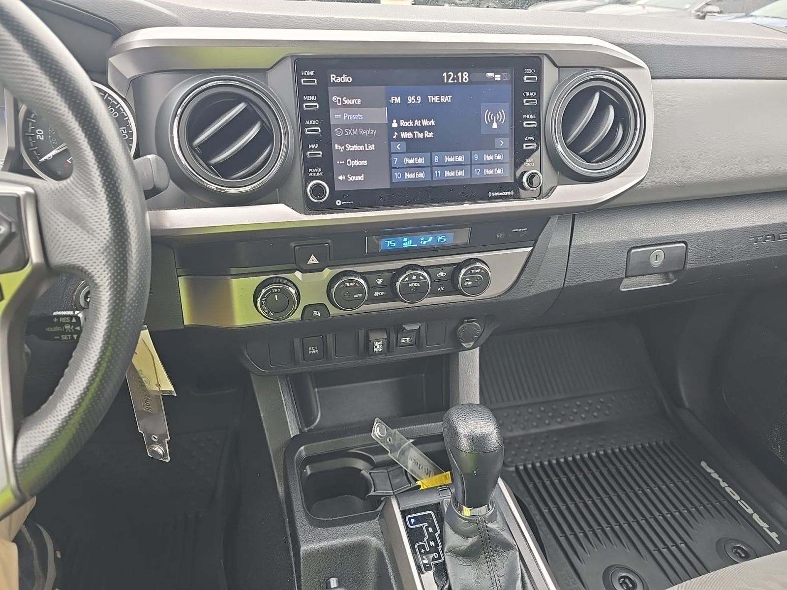 2022 Toyota Tacoma SR5 AWD