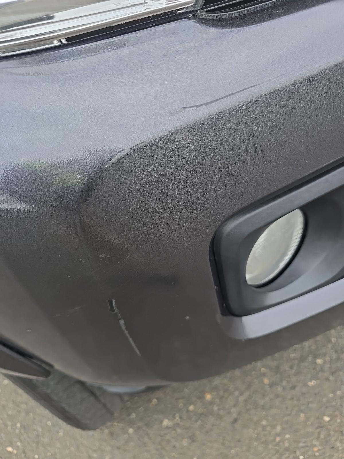 2022 Toyota Tacoma SR5 AWD