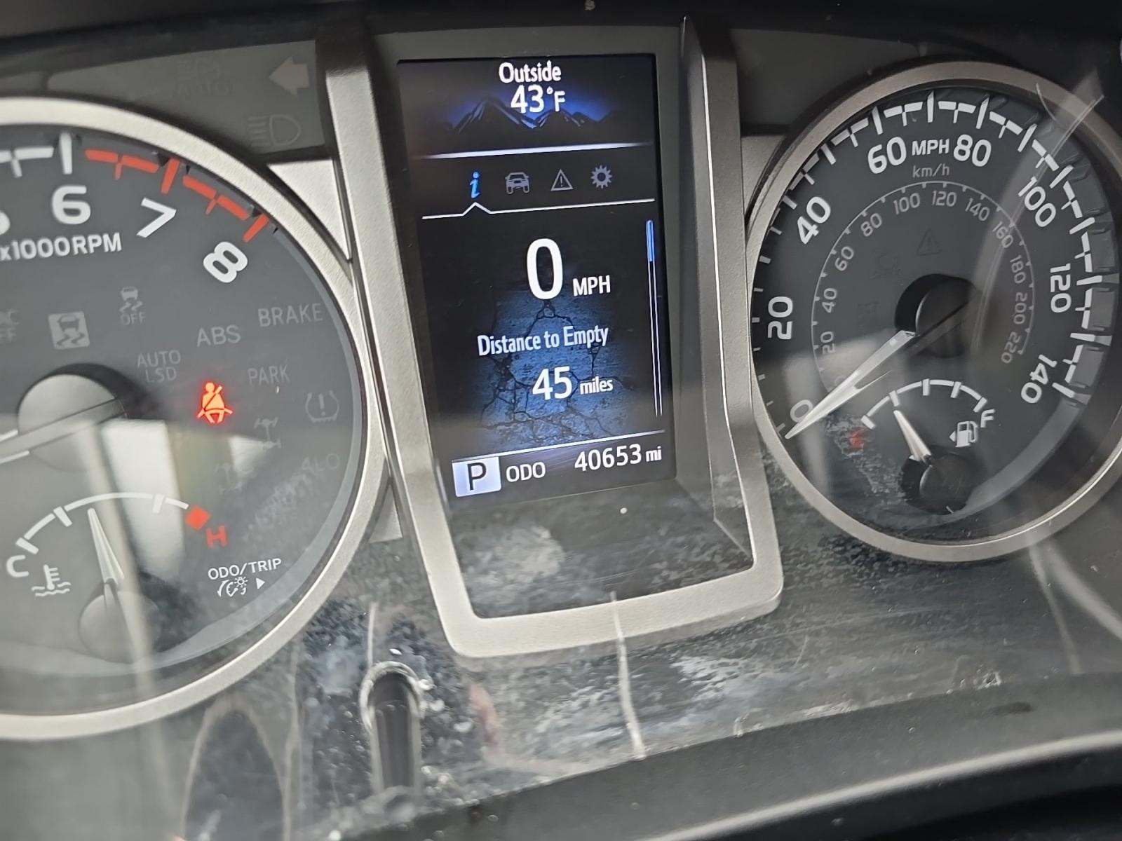 2022 Toyota Tacoma SR5 AWD