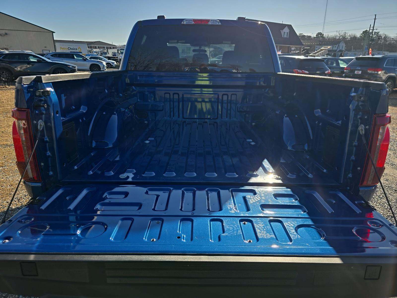 2024 Ford F-150 STX AWD