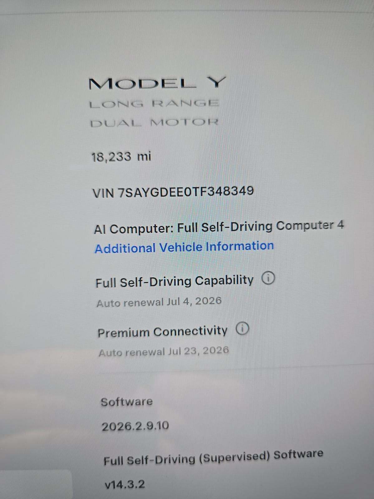 TESLA MODEL Y - 9