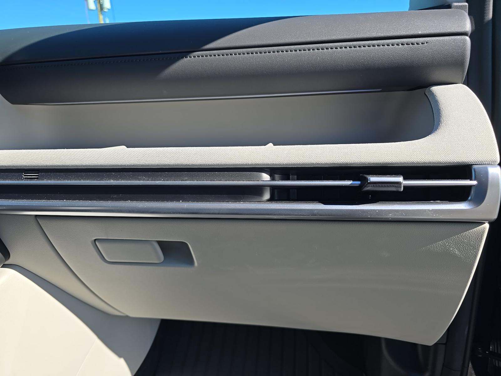 2025 Hyundai Tucson Hybrid Limited AWD