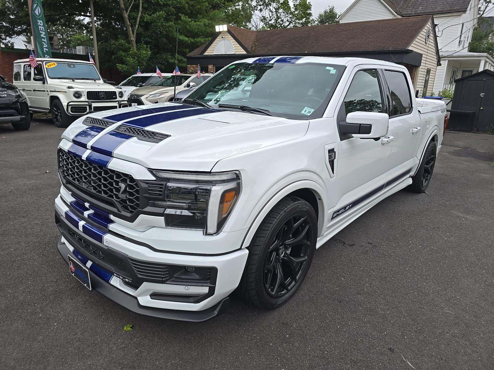 2025 Ford F-150 Lariat AWD