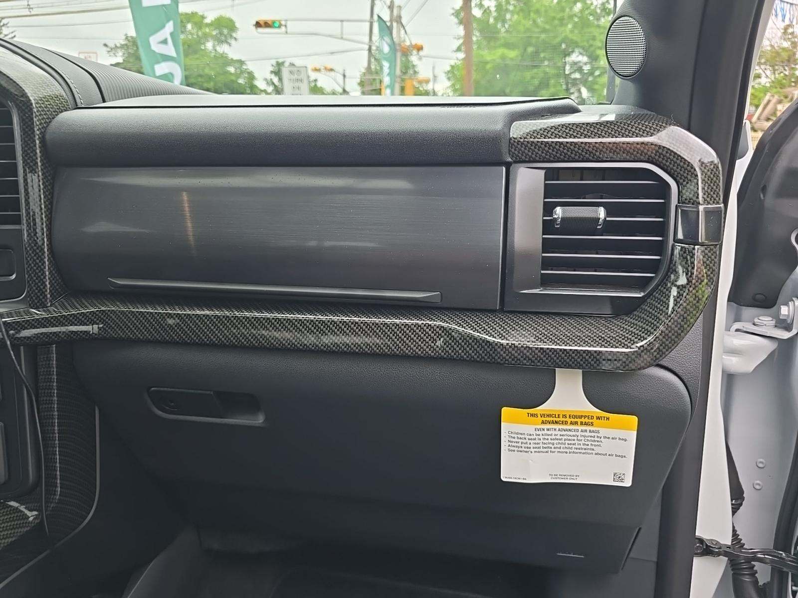 2025 Ford F-150 Lariat AWD