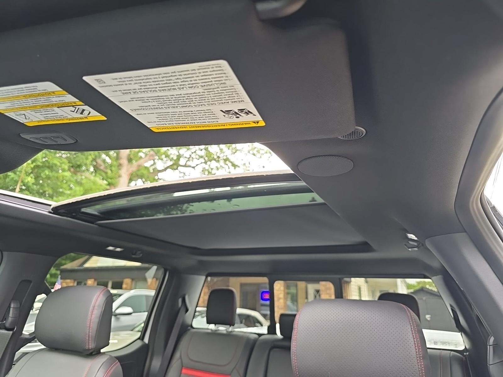 2025 Ford F-150 Lariat AWD