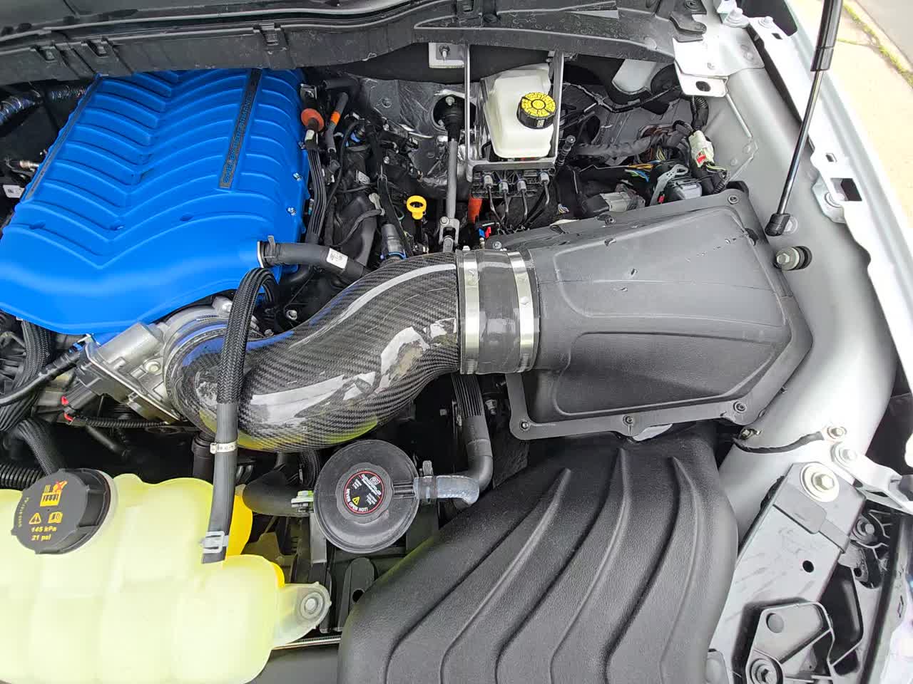 2025 Ford F-150 Lariat AWD