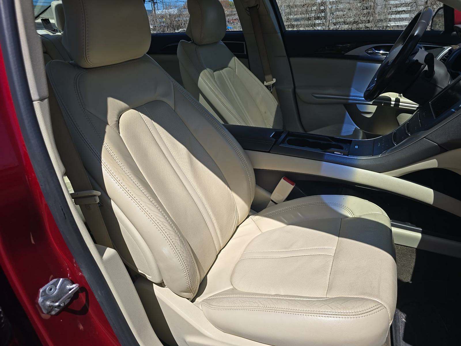 2015 Lincoln MKZ Base AWD