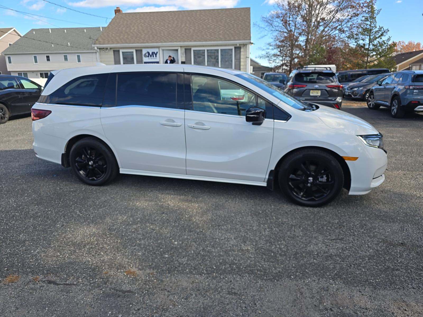 2023 Honda Odyssey Sport FWD