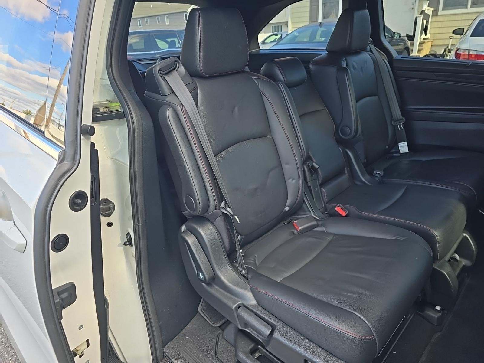 2023 Honda Odyssey Sport FWD