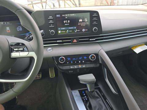 HYUNDAI SEL SPORT - 10