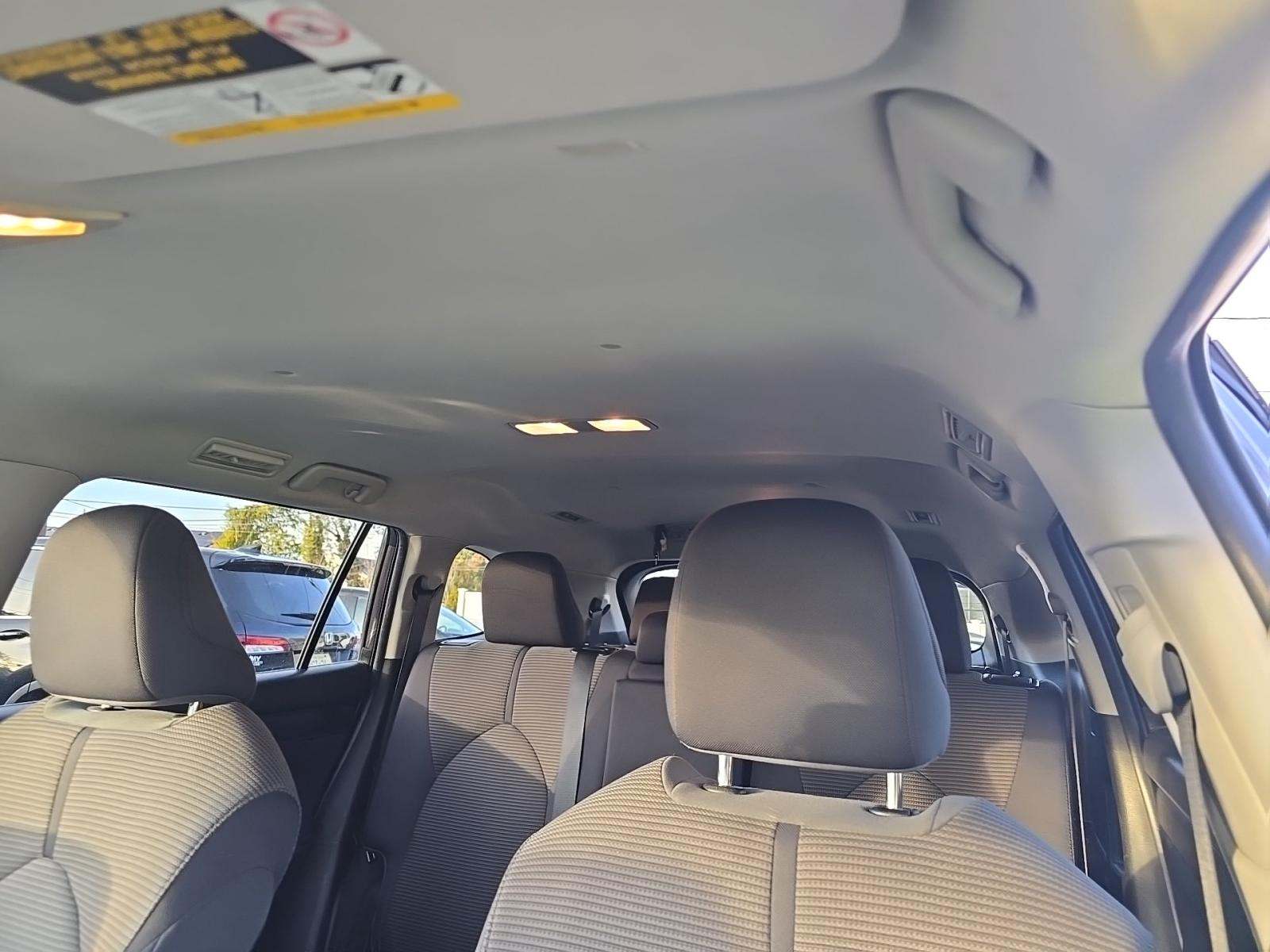 2022 Toyota Highlander Hybrid LE AWD