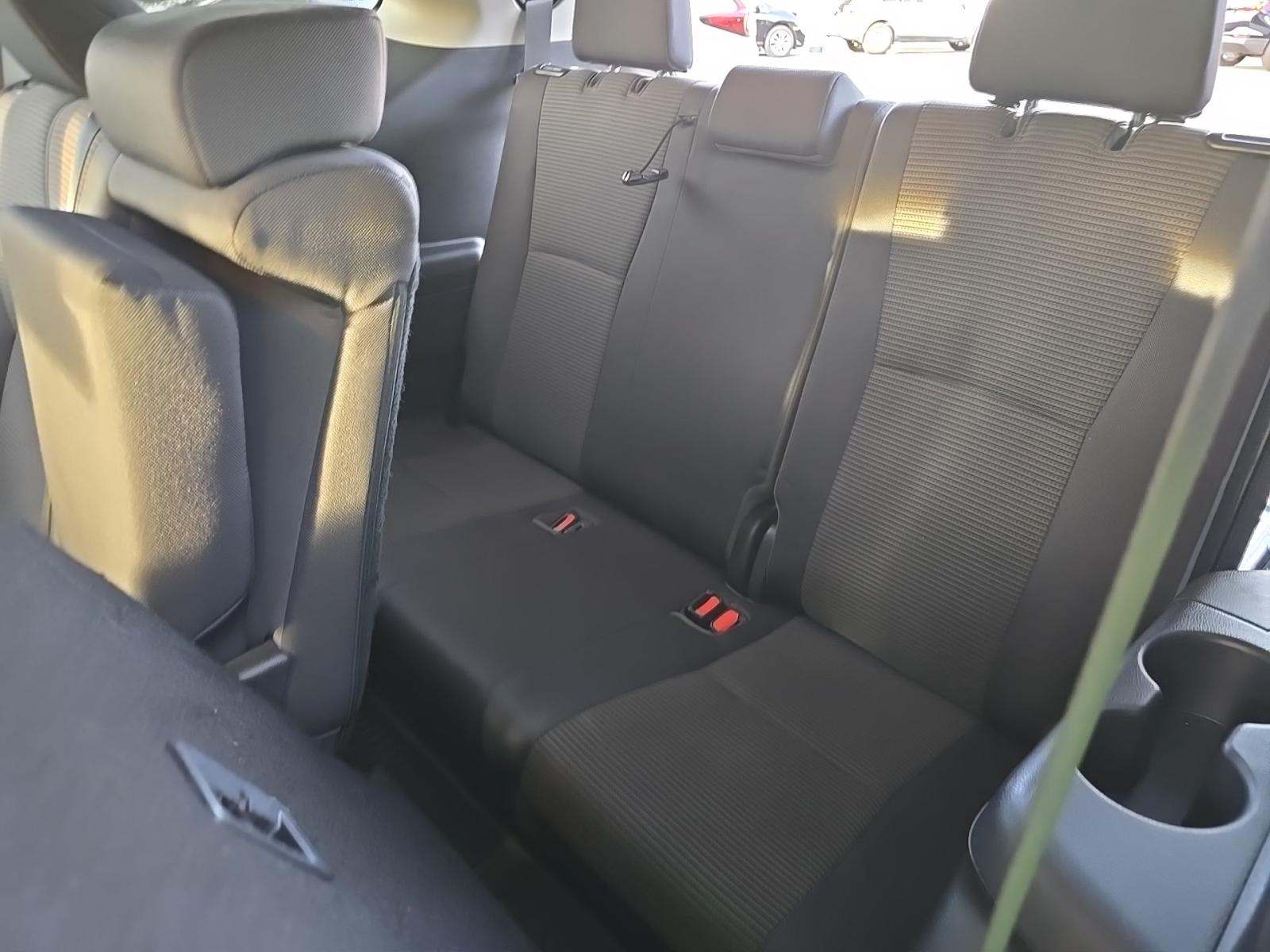 2022 Toyota Highlander Hybrid LE AWD