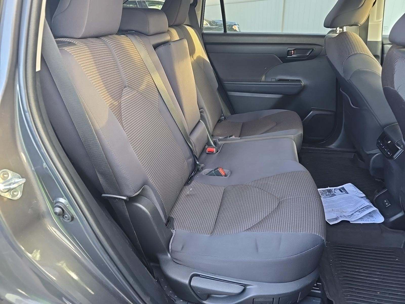 2022 Toyota Highlander Hybrid LE AWD