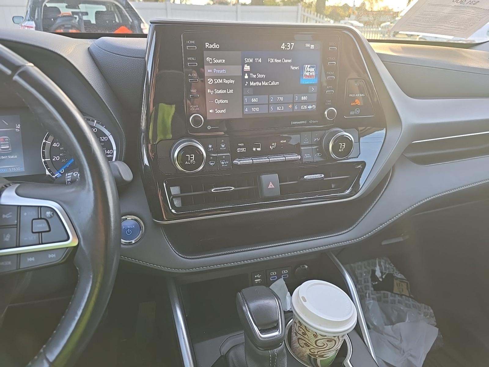 2022 Toyota Highlander Hybrid LE AWD