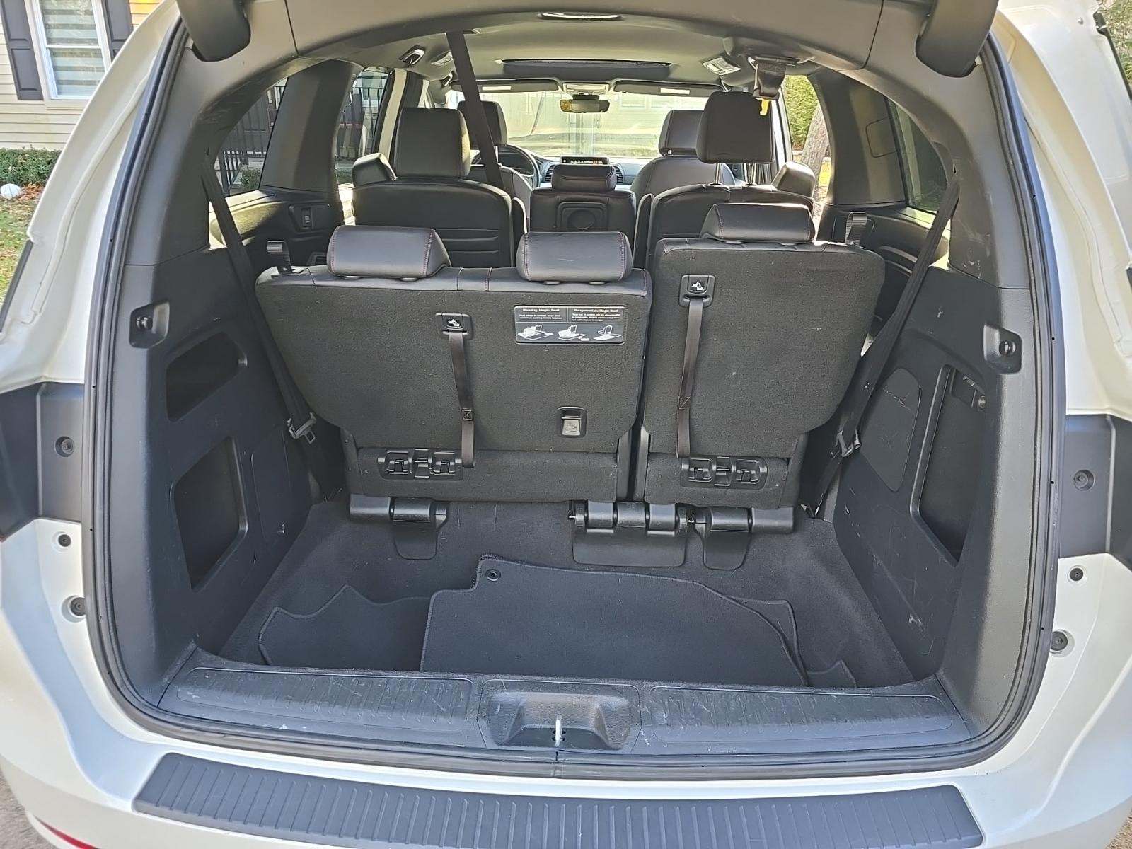 2023 Honda Odyssey Sport FWD