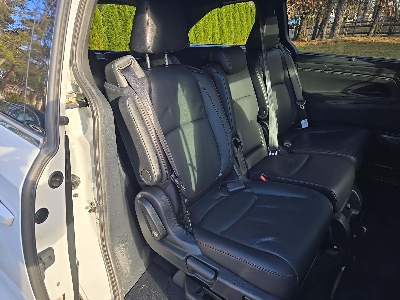 2023 Honda Odyssey Sport FWD