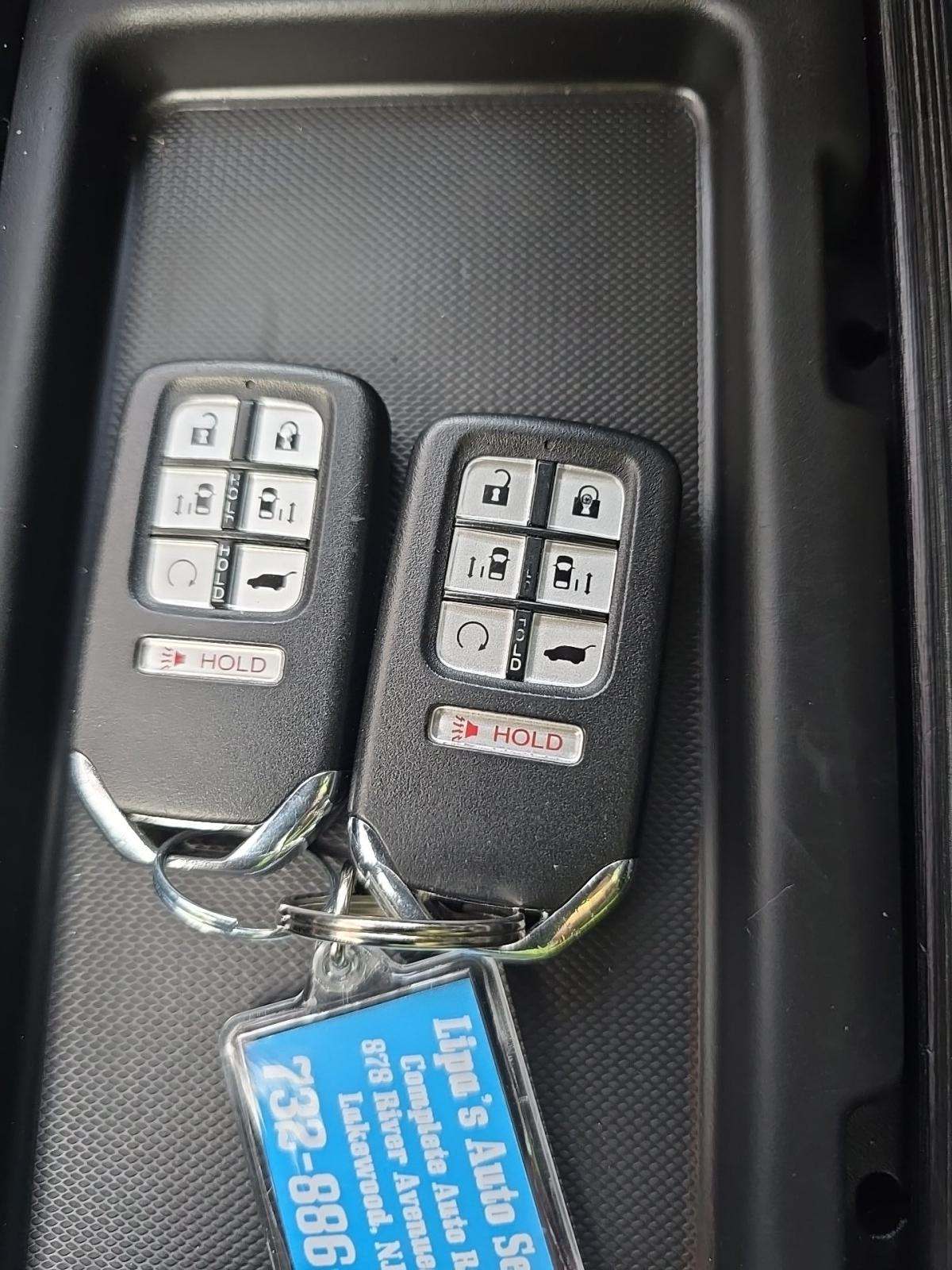 2023 Honda Odyssey Touring FWD