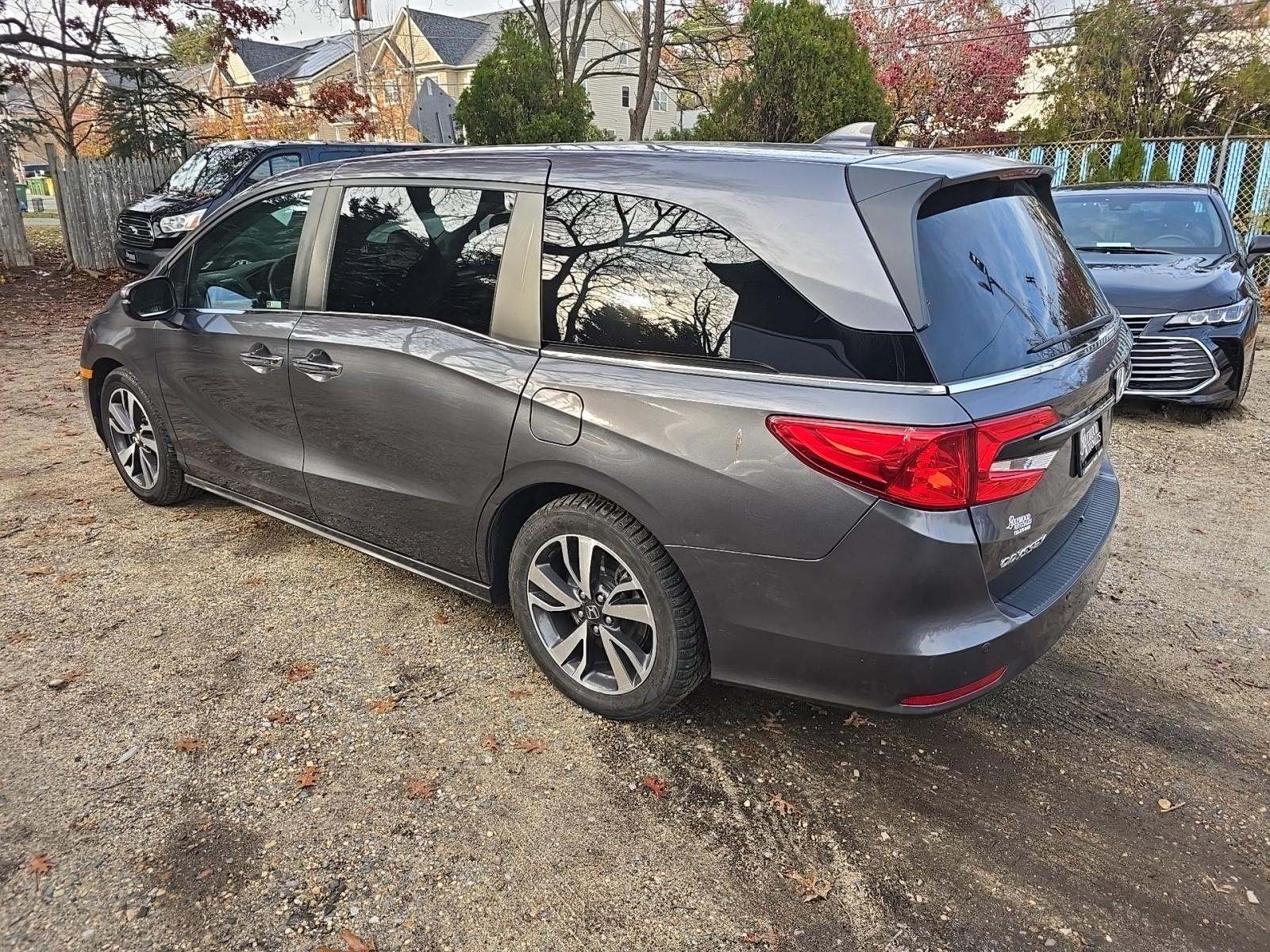 2023 Honda Odyssey Touring FWD
