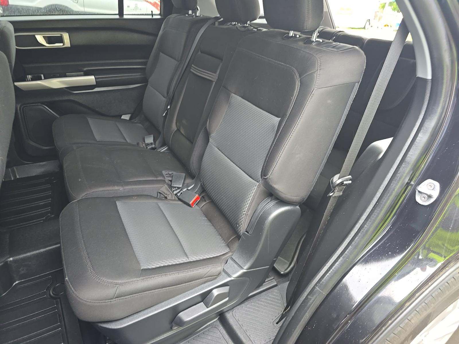 FORD EXPLORER - 9